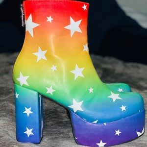 Dolls Kill Current Mood platform rainbow boots 7